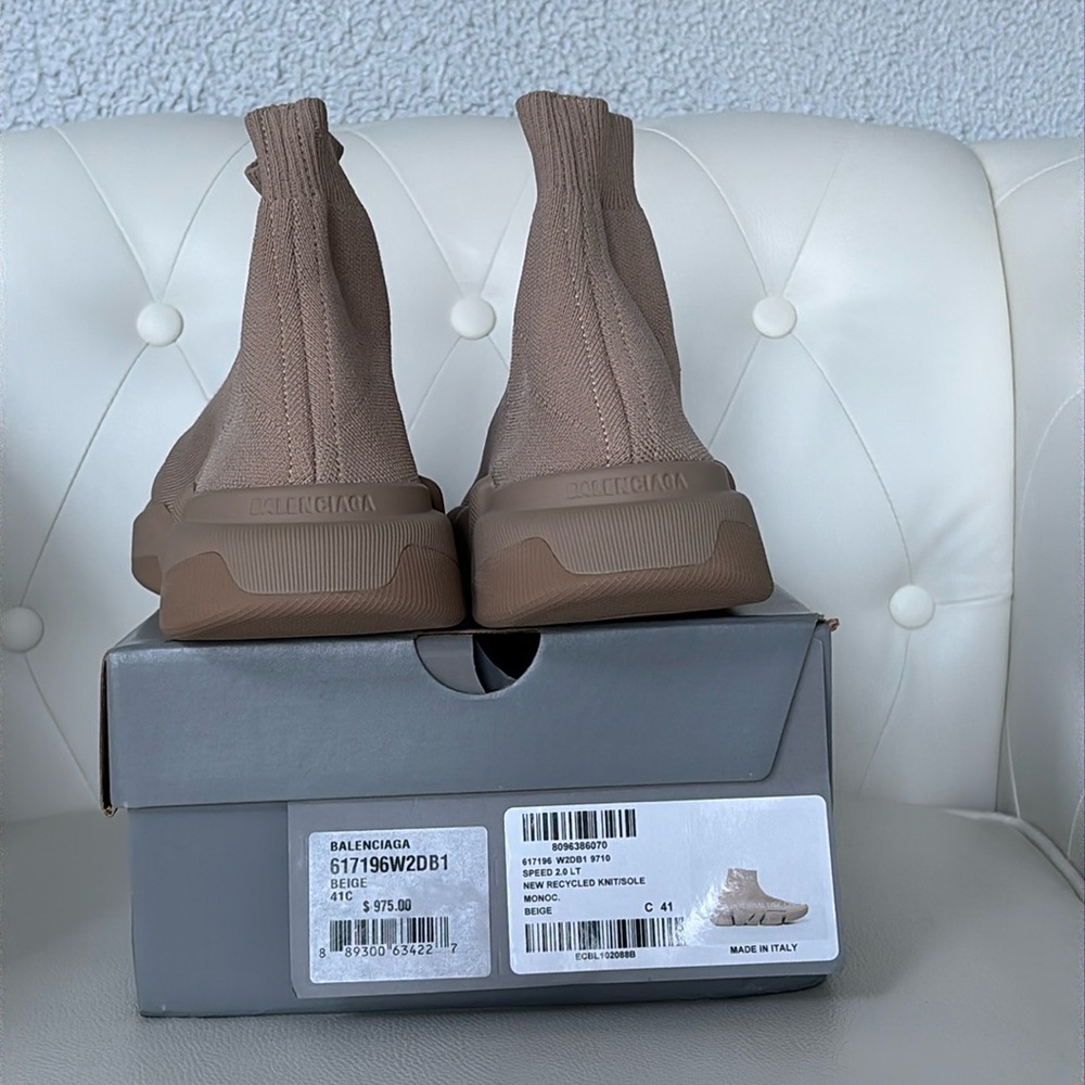 💯 Authentic BALENCIAGA -SPEED 2.0 LT GRAFFITI  RECYCLED KNIT/SOLE BEIGE SNEAKERS - Picture 17 of 17